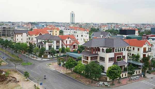Đã xây hết đất, có được trổ cửa sổ sang nhà hàng xóm?